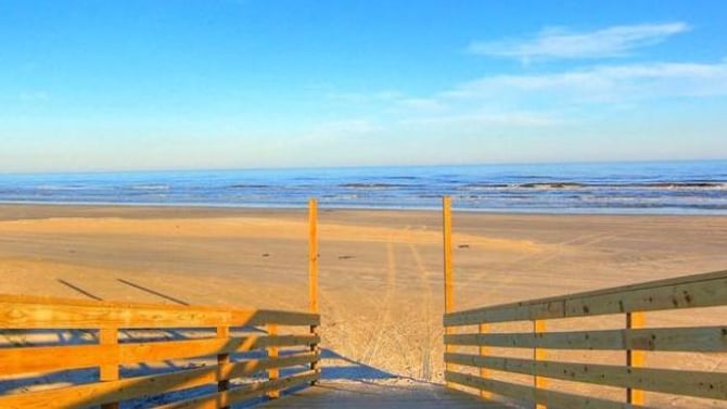 Golf Cart Rentals - Top Deck
